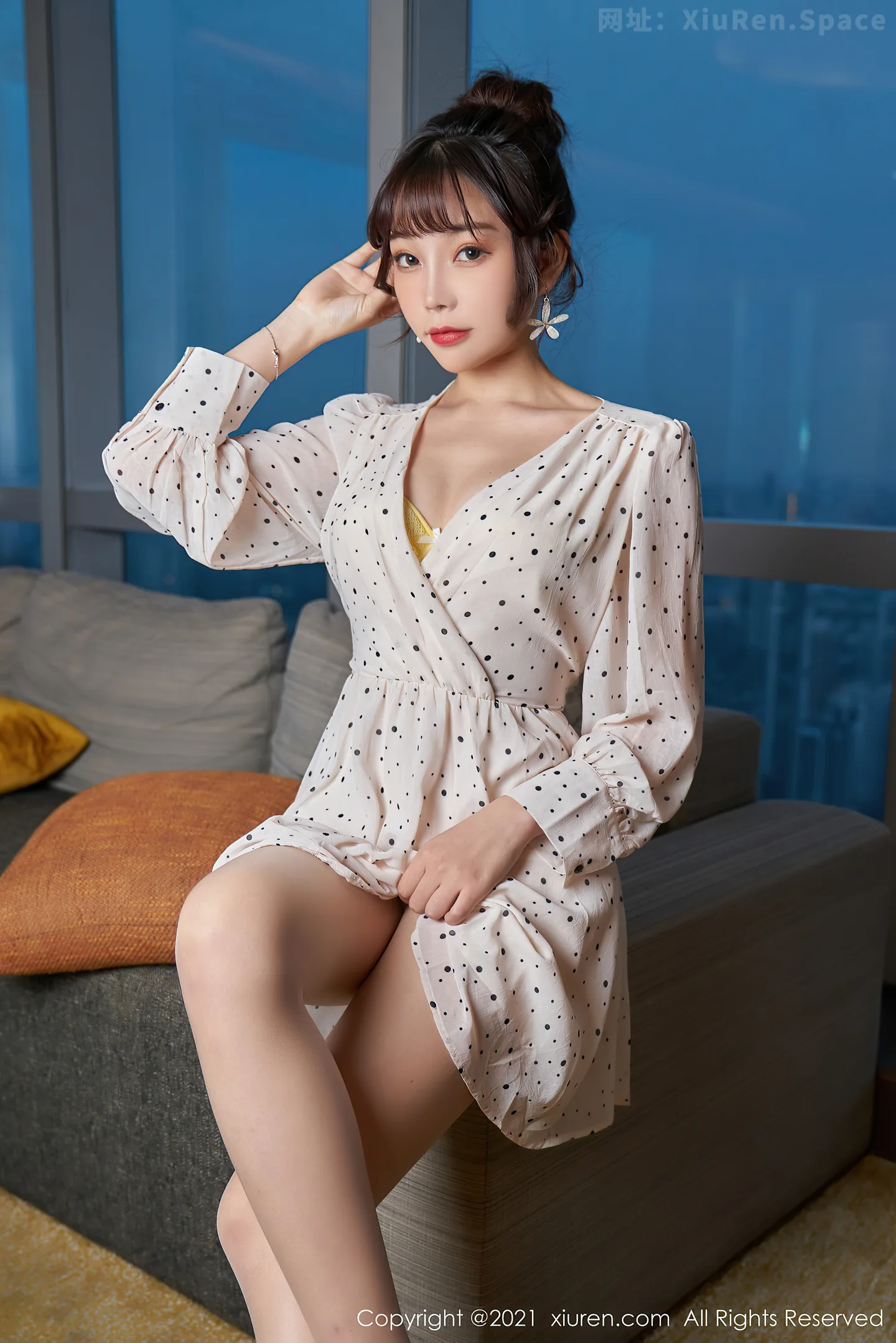 图片[3]-[XiuRen秀人网]VOL.3145 女神芝芝Booty私房脱碎花裙露黄色内衣绝佳身材惹火诱惑写真67P-秀人网官方网站
